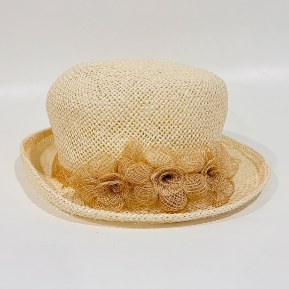 Accessories - Vintage straw hat